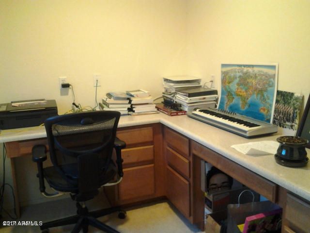 9013 W Kerby Avenue, Tolleson, AZ 85353