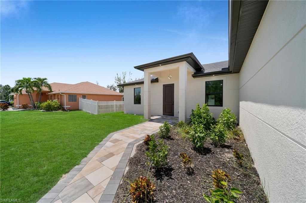 1122 NW 26th AVE, CAPE CORAL, FL 33993 — photo 2