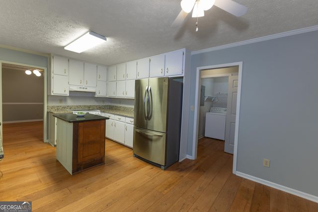 445 Merrydale Drive, Fayetteville, GA 30215