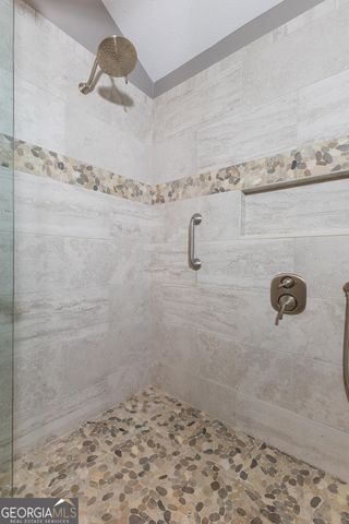 445 Merrydale Drive, Fayetteville, GA 30215