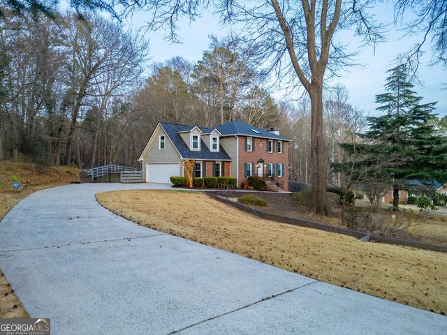 445 Merrydale Drive, Fayetteville, GA 30215
