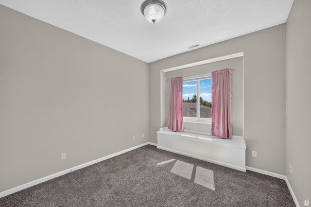 2217 W KENSINGTON PARK DR, West Jordan, UT 84088