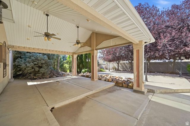 2217 W KENSINGTON PARK DR, West Jordan, UT 84088