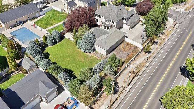 2217 W KENSINGTON PARK DR, West Jordan, UT 84088