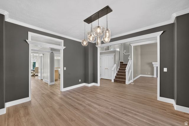 2217 W KENSINGTON PARK DR, West Jordan, UT 84088