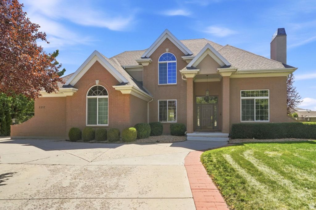 2217 W KENSINGTON PARK DR, West Jordan, UT 84088 — photo 2