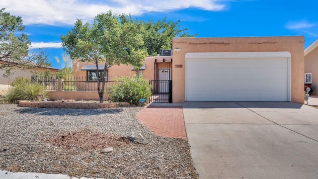 2908 ALAMOGORDO Drive NW, Albuquerque, NM 87120