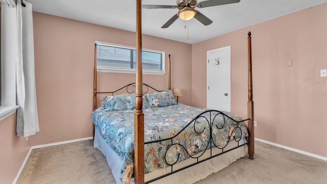 2908 ALAMOGORDO Drive NW, Albuquerque, NM 87120