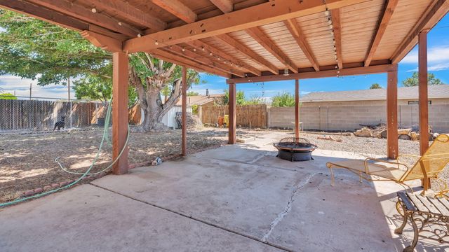 2908 ALAMOGORDO Drive NW, Albuquerque, NM 87120