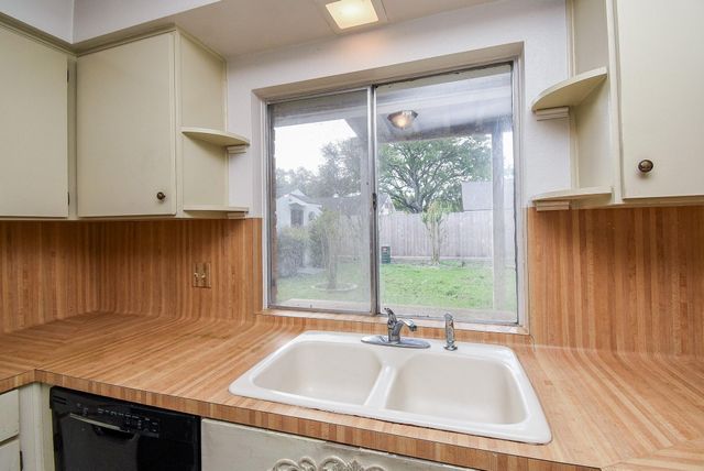 22319 Elsinore Drive, Katy, TX 77450