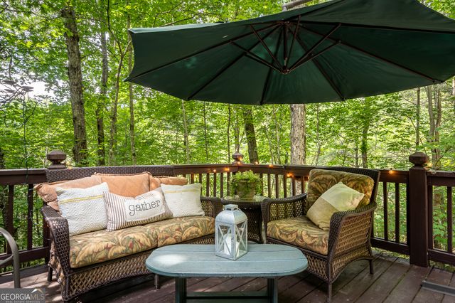 122 River Bend Trail, Ellijay, GA 30540