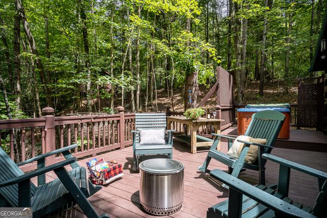 122 River Bend Trail, Ellijay, GA 30540