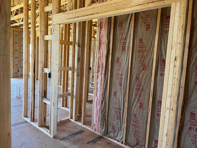 4985 Emerald, Maize, KS 67101