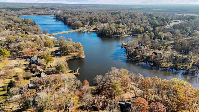 4020 Maryan Court, Nesbit, MS 38651