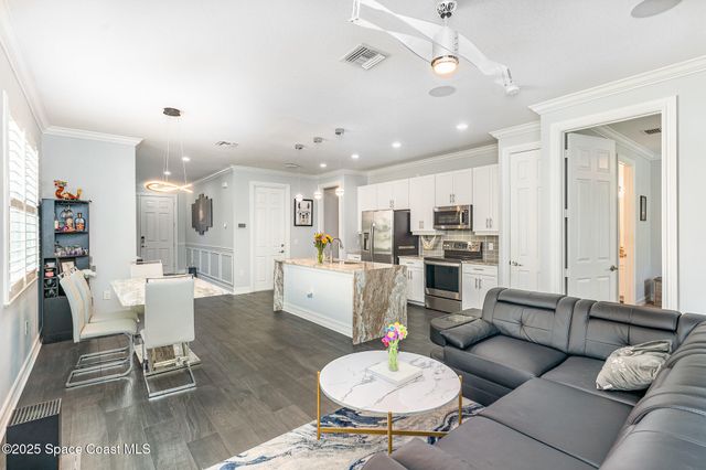 1430 Isabella Drive 106, Melbourne, FL 32935