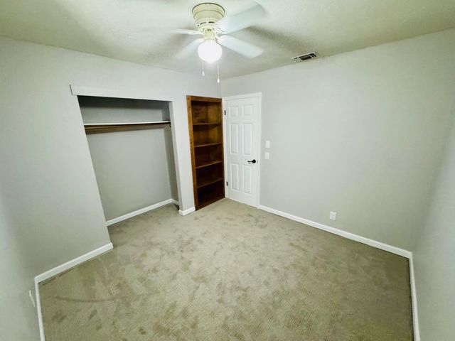 1530 Vista Creek Dr, Roseville, CA 95661