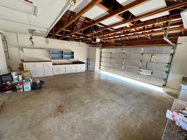 1530 Vista Creek Dr, Roseville, CA 95661