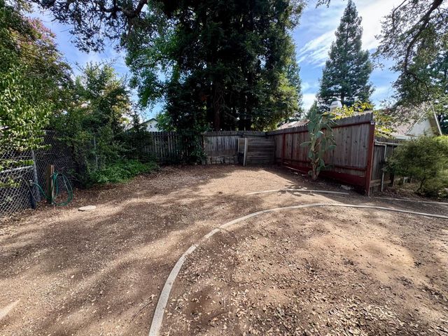 1530 Vista Creek Dr, Roseville, CA 95661
