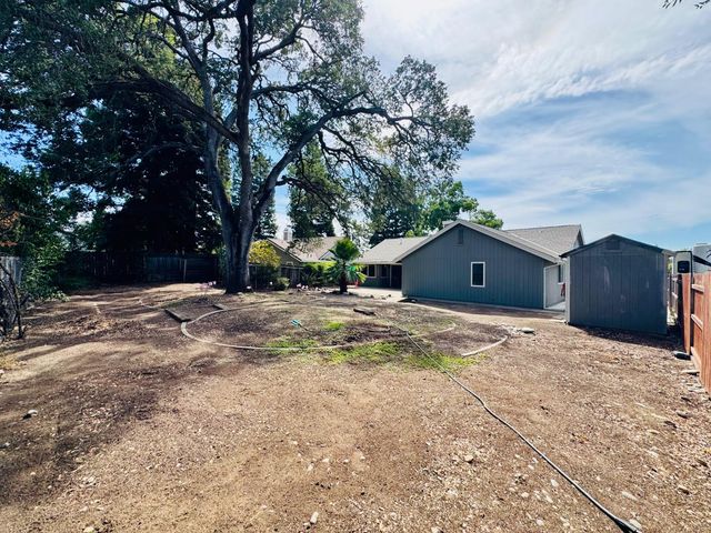 1530 Vista Creek Dr, Roseville, CA 95661