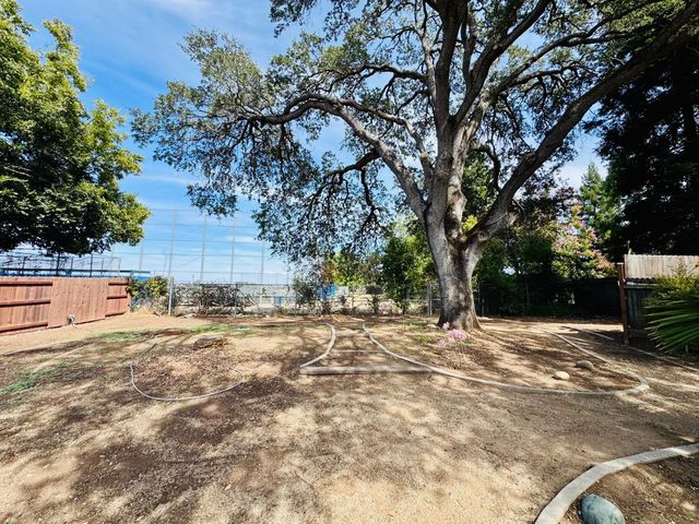 1530 Vista Creek Dr, Roseville, CA 95661