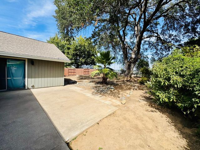 1530 Vista Creek Dr, Roseville, CA 95661