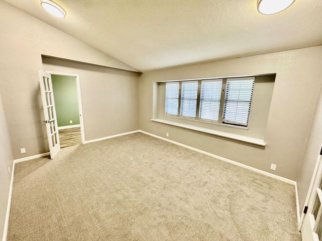1530 Vista Creek Dr, Roseville, CA 95661
