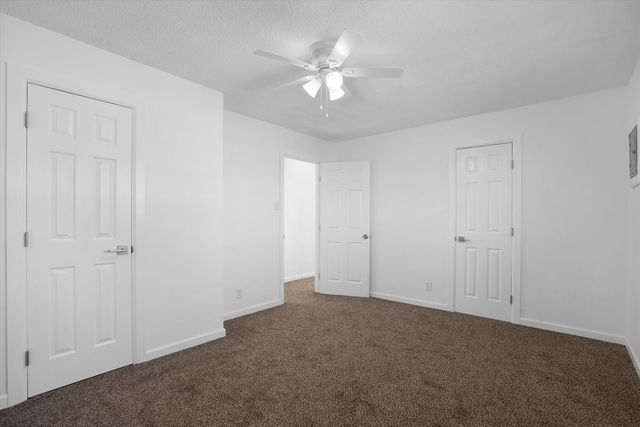 424 Airport Drive SW, Albuquerque, NM 87121