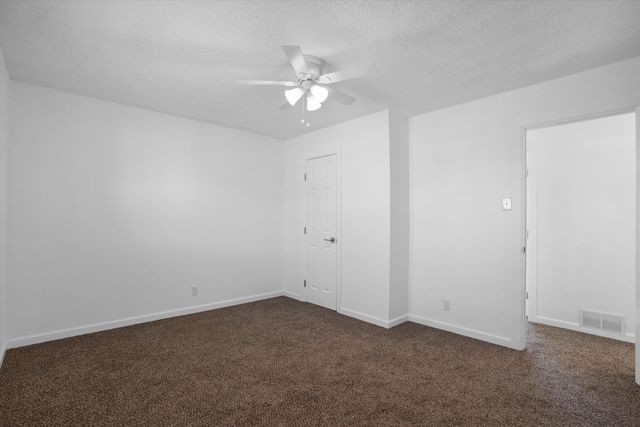 424 Airport Drive SW, Albuquerque, NM 87121