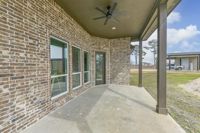 6526 Treme Bayou Drive, Baytown, TX 77523