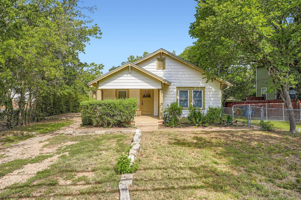 1710 S 5th ST, Austin, TX 78704
