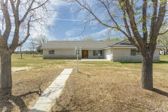 8718 W Avenue D12, Lancaster, CA 93536