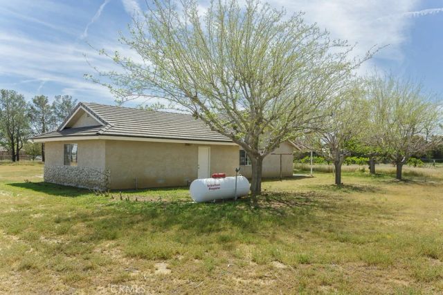 8718 W Avenue D12, Lancaster, CA 93536