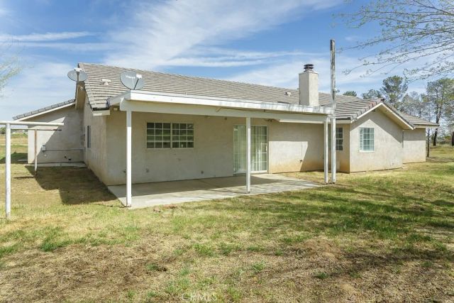 8718 W Avenue D12, Lancaster, CA 93536