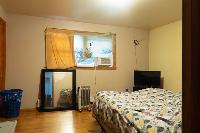 452 Yates Avenue, Calumet City, IL 60409