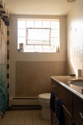 452 Yates Avenue, Calumet City, IL 60409