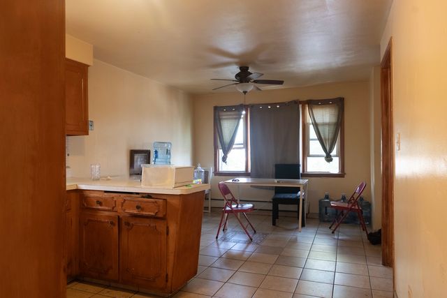 452 Yates Avenue, Calumet City, IL 60409