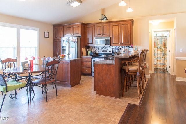 81 Beasley Estates Drive, Benson, NC 27504
