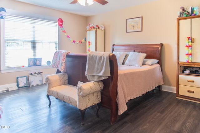 81 Beasley Estates Drive, Benson, NC 27504