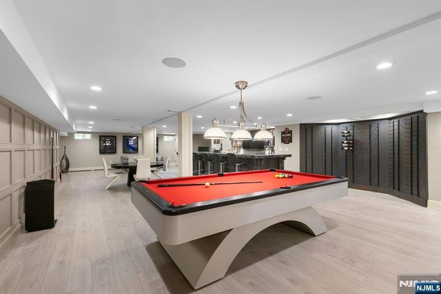 56 Lilac Lane, Paramus, NJ 07652