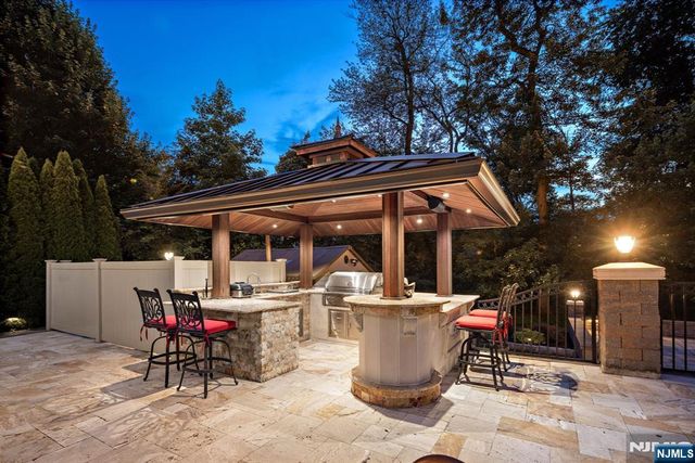 56 Lilac Lane, Paramus, NJ 07652