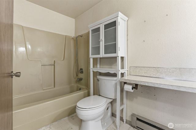 18731 Nutmeg Street SW, Rochester, WA 98579