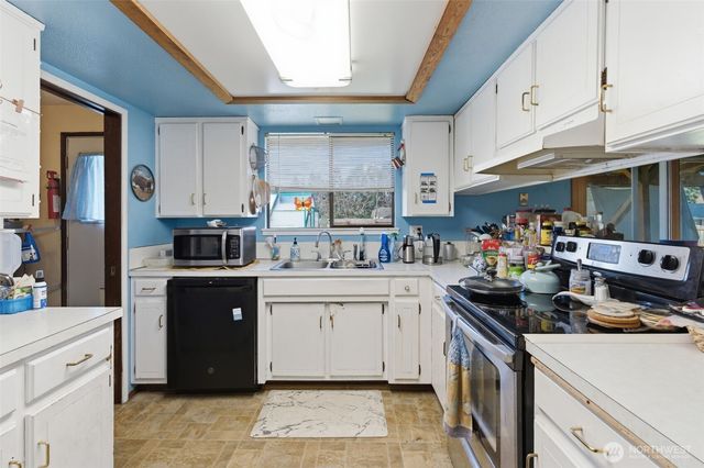 18731 Nutmeg Street SW, Rochester, WA 98579