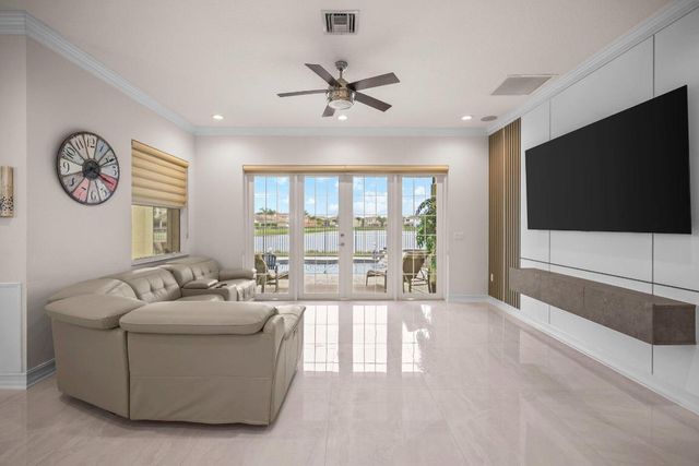 8408 Serena Creek Avenue, Boynton Beach, FL 33473