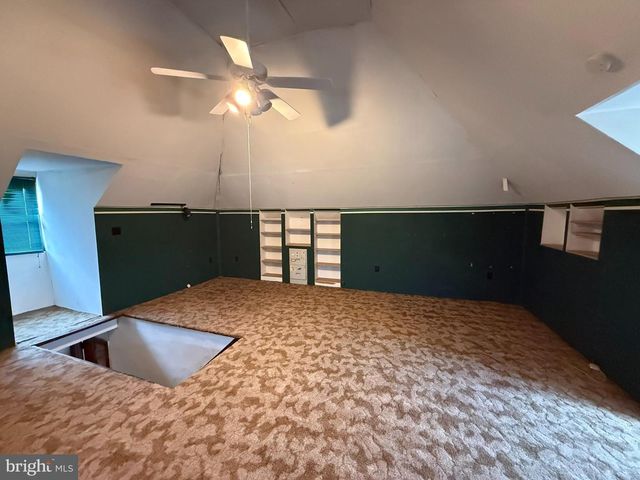40 HOCKERSVILLE RD, Hershey, PA 17033