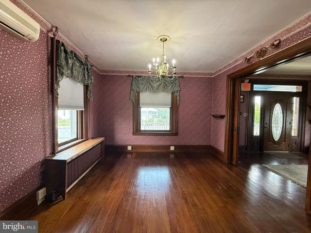 40 HOCKERSVILLE RD, Hershey, PA 17033