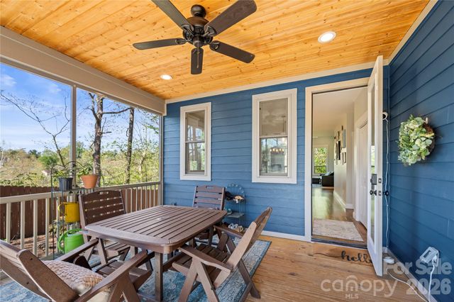 9 Elkmont Drive, Asheville, NC 28804