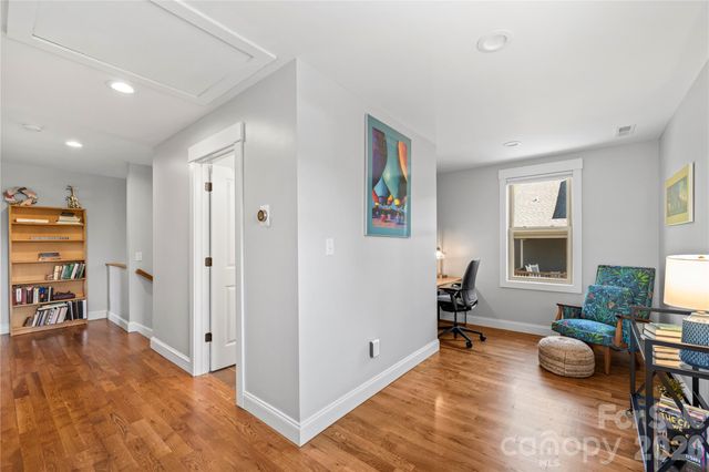 9 Elkmont Drive, Asheville, NC 28804