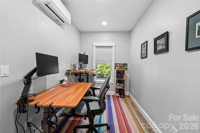 9 Elkmont Drive, Asheville, NC 28804
