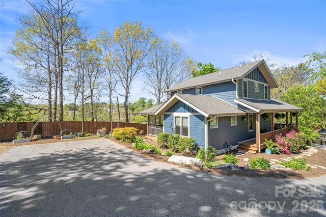 9 Elkmont Drive, Asheville, NC 28804