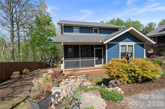9 Elkmont Drive, Asheville, NC 28804